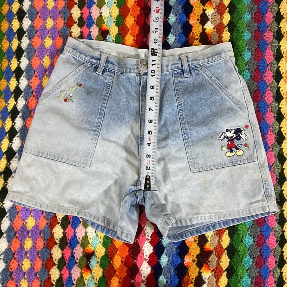 Vintage 90s Mickey Mouse Disney Light Wash Denim High Rise Mom Shorts Be… - Picture 13 of 16